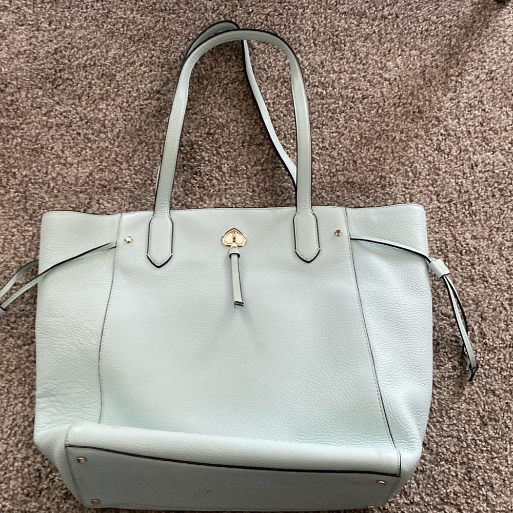 ⚜️ Kate Spade Tote with matching wallet